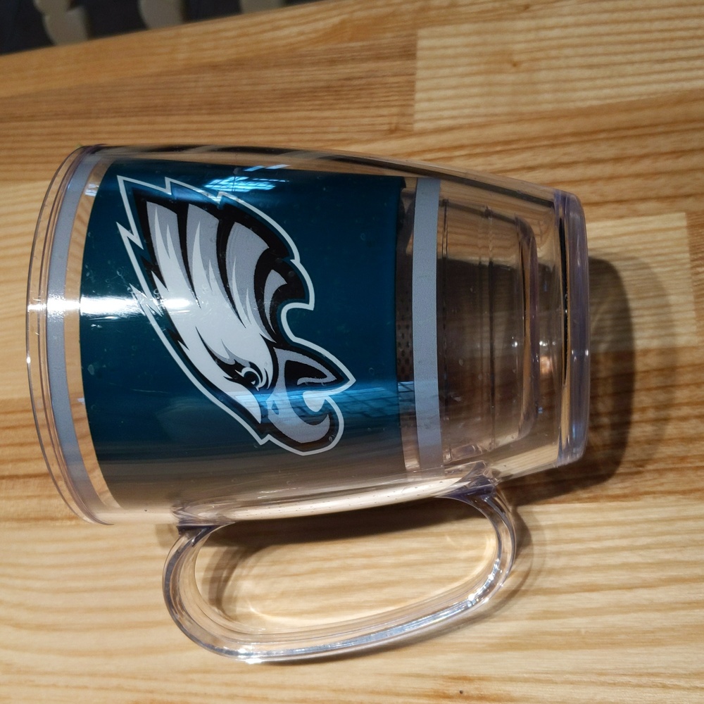 Tervis, Philadelphia Eagles hot / cold mug.